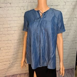 Ro & De size small 100% tencel denim blue shirt sleeve top boho blouse